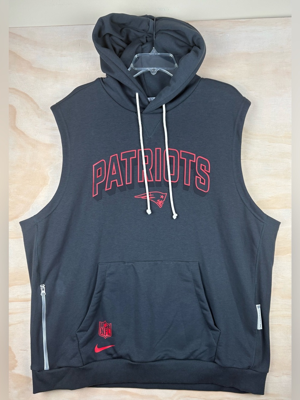 Nike New England Patriots Sleeveless Hoodie Team Issued Mens XXL Standard Issue